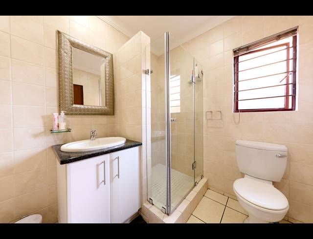 3 BEDROOM HOUSE FOR SALE IN ERAND GARDENS